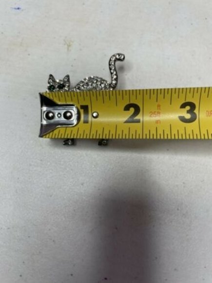 Cat Brooch Pin Silver Tone Rhinestone Green Eyes 2 X 2” - Picture 3 of 4